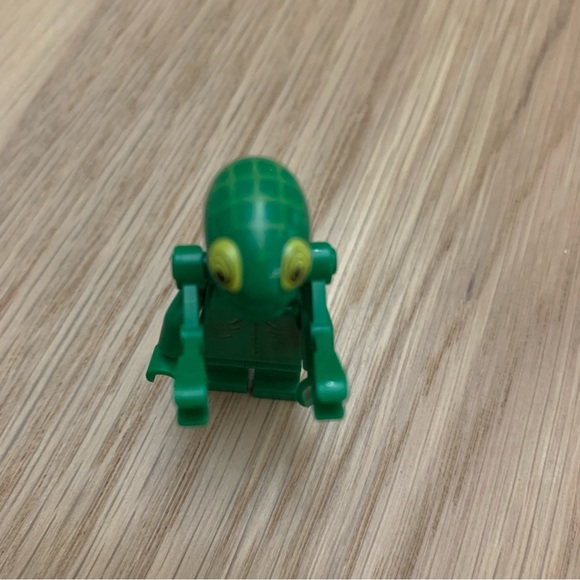 LEGO Space Police 3 - Frenzy Minifigure - 5971 - Four Arms 4 Green Alien - Picture 3 of 3